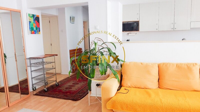 Unirii, apartament cu 5 camere de inchiriat.