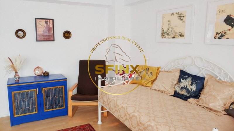 Unirii, apartament cu 5 camere de inchiriat.
